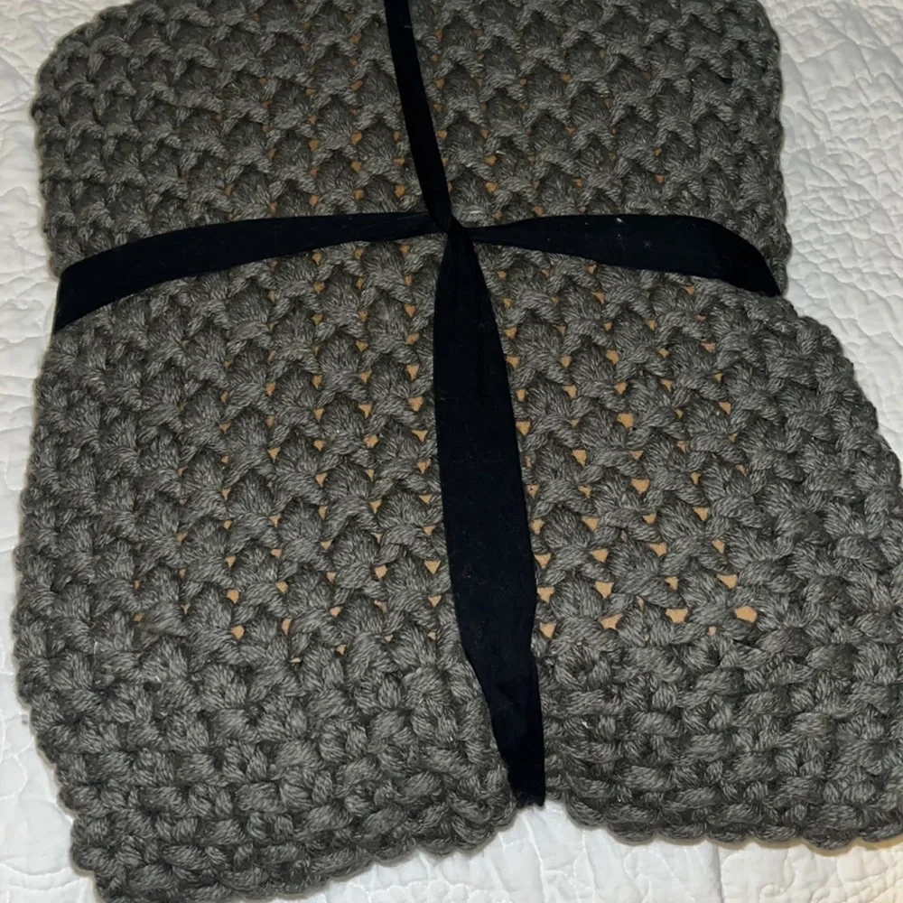 NWT West Elm Chunky Cotton Knit Throw